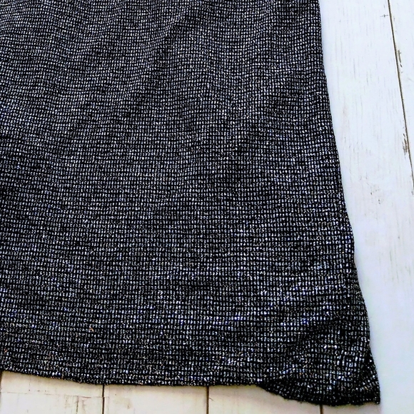 Xscape Evenings Women Metallic Sparkle Gown SIZE 4 Off The Shoulder Black - Picture 10 of 12